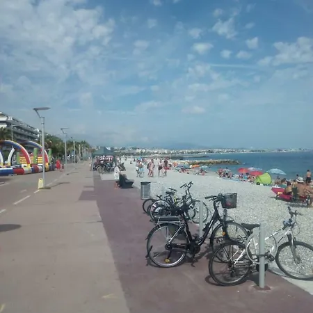 Nice Beach Appartement *